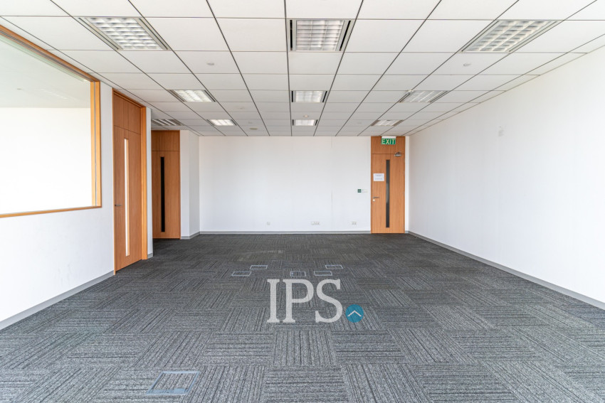 121 Sqm Office Space For Rent - Wat Phnom, Phnom Penh