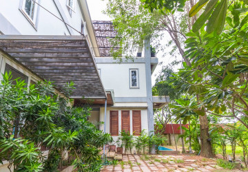 3 Bedroom Villa For Rent - Sala Kamreuk, Siem Reap thumbnail