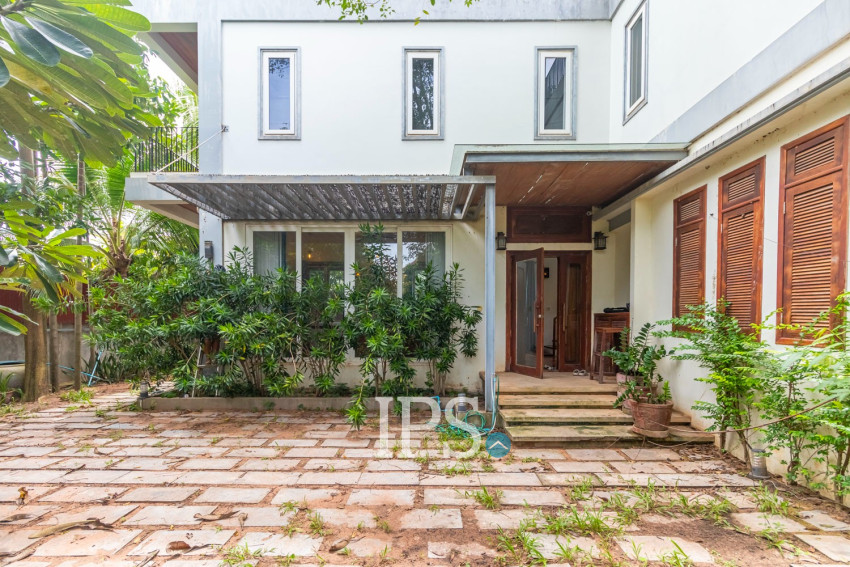 3 Bedroom Villa For Rent - Sala Kamreuk, Siem Reap