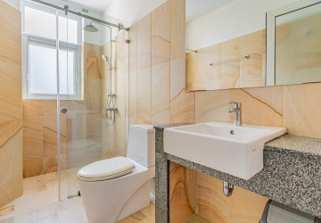 2 Bedroom Serviced Apartment For Rent - Tonle Bassac, Phnom Penh thumbnail