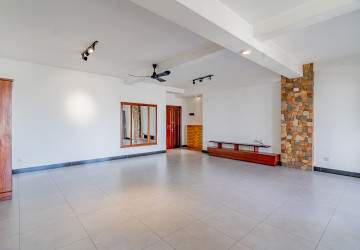 2 Bedroom Serviced Apartment For Rent - Tonle Bassac, Phnom Penh thumbnail