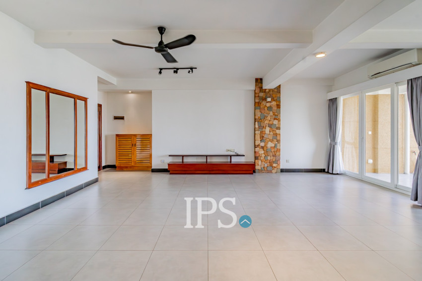 2 Bedroom Serviced Apartment For Rent - Tonle Bassac, Phnom Penh