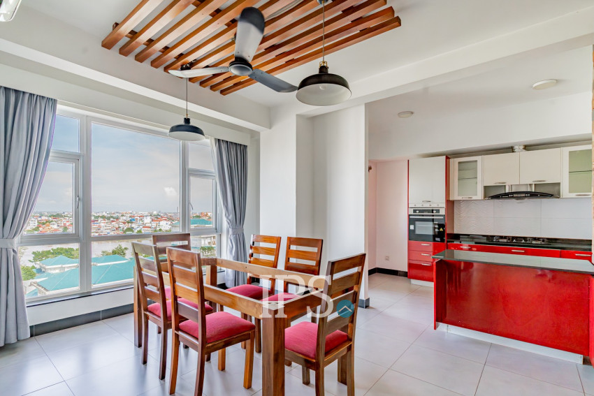 2 Bedroom Serviced Apartment For Rent - Tonle Bassac, Phnom Penh