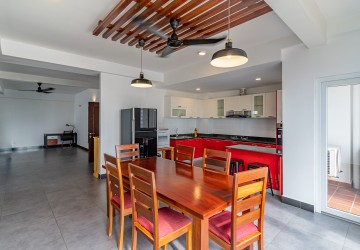 3 Bedroom Serviced Apartment For Rent - Tonle Bassac, Phnom Penh thumbnail