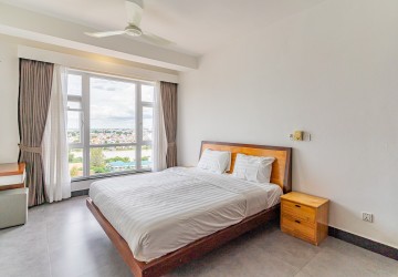 3 Bedroom Serviced Apartment For Rent - Tonle Bassac, Phnom Penh thumbnail