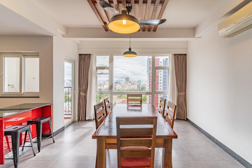 3 Bedroom Serviced Apartment For Rent - Tonle Bassac, Phnom Penh