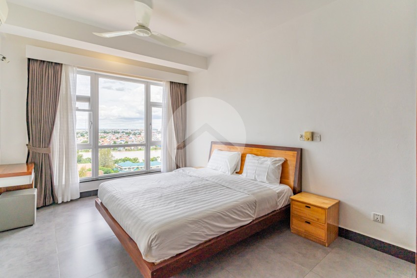 3 Bedroom Serviced Apartment For Rent - Tonle Bassac, Phnom Penh