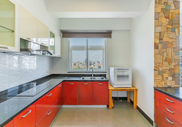 4 Bedroom Serviced Apartment For Rent - Tonle Bassac, Phnom Penh thumbnail