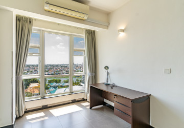 4 Bedroom Serviced Apartment For Rent - Tonle Bassac, Phnom Penh thumbnail