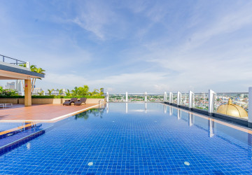 4 Bedroom Serviced Apartment For Rent - Tonle Bassac, Phnom Penh thumbnail