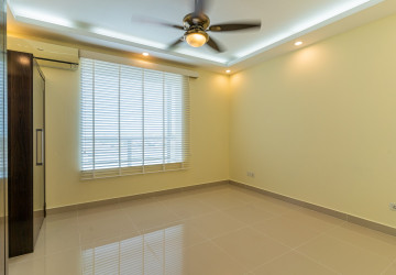 5 Bedroom Apartment For Rent - Rose Condo, Tonle Bassac, Phnom Penh thumbnail