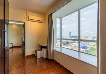 5 Bedroom Apartment For Rent - Rose Condo, Tonle Bassac, Phnom Penh thumbnail