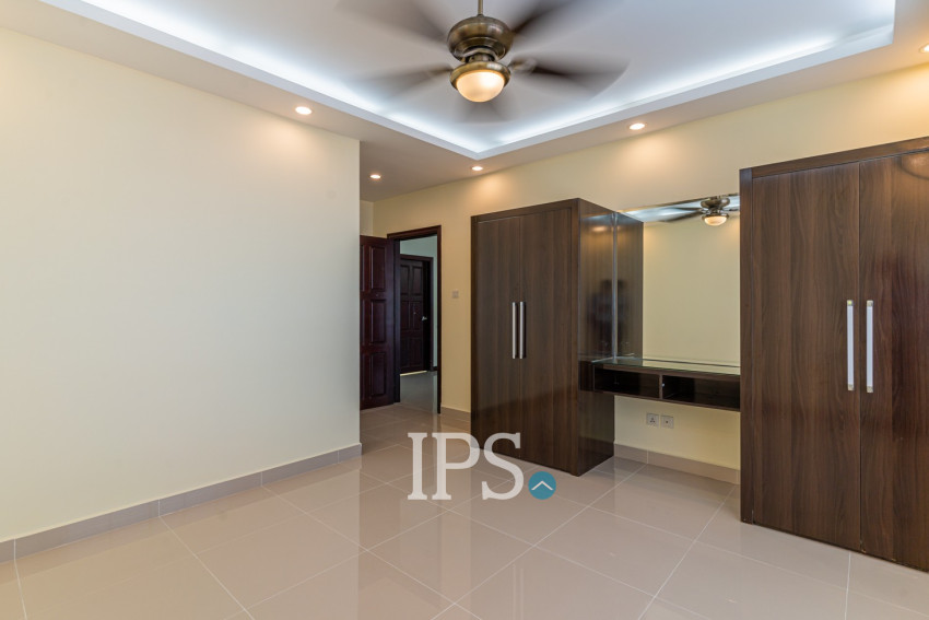 5 Bedroom Apartment For Rent - Rose Condo, Tonle Bassac, Phnom Penh