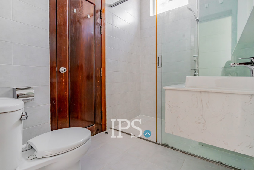 1 Bedroom Serviced Apartment For Rent - Tonle Bassac, Phnom Penh