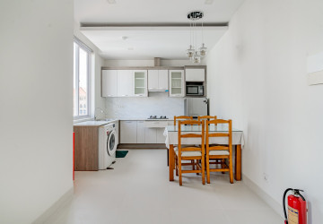 1 Bedroom Serviced Apartment For Rent - Tonle Bassac, Phnom Penh thumbnail