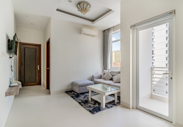 1 Bedroom Serviced Apartment For Rent - Tonle Bassac, Phnom Penh thumbnail