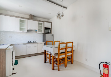 1 Bedroom Serviced Apartment For Rent - Tonle Bassac, Phnom Penh thumbnail