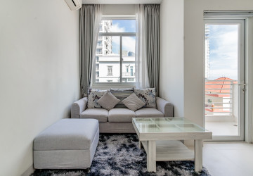 1 Bedroom Serviced Apartment For Rent - Tonle Bassac, Phnom Penh thumbnail