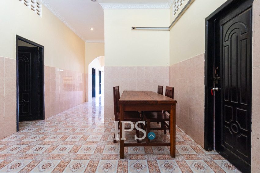 5 Bedroom House For Rent - Slor Kram, Siem Reap