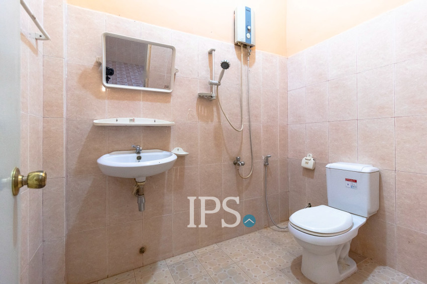 5 Bedroom House For Rent - Slor Kram, Siem Reap