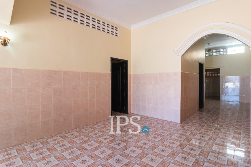 5 Bedroom House For Rent - Slor Kram, Siem Reap