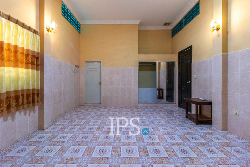 5 Bedroom House For Rent - Slor Kram, Siem Reap