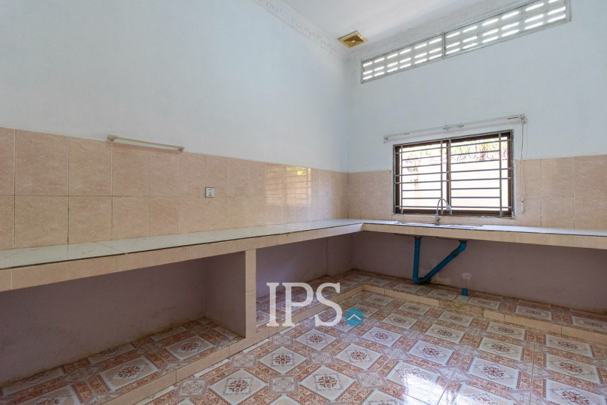 5 Bedroom House For Rent - Slor Kram, Siem Reap