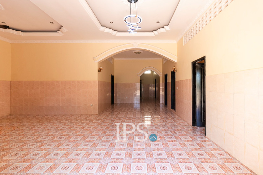 5 Bedroom House For Rent - Slor Kram, Siem Reap