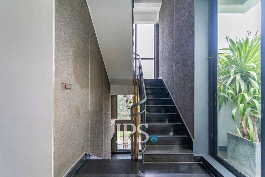 1 Bedroom Serviced Apartment For Rent - Boeung Kak 1, Phnom Penh