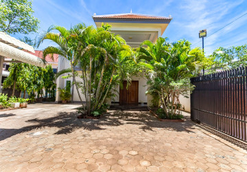 2 Bedroom House For Rent - Slor Kram, Siem Reap thumbnail