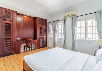 1 Bedroom Apartment For Rent - Boeung Kak 2, Phnom Penh thumbnail