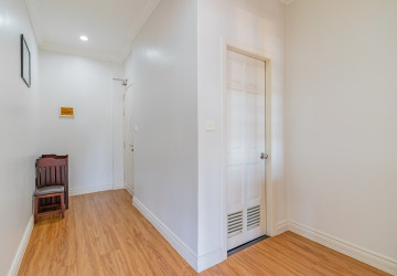 1 Bedroom Apartment For Rent - Boeung Kak 2, Phnom Penh thumbnail