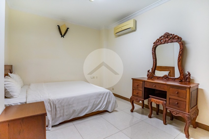 3 Bedroom Serviced Apartment For Rent - Toul Kork-Phnom Penh