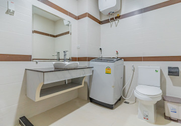 1 Bedroom Apartment For Rent - Toul Kork, Phnom Penh thumbnail
