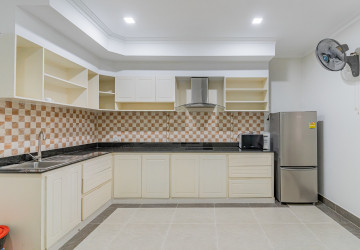 1 Bedroom Apartment For Rent - Toul Kork, Phnom Penh thumbnail