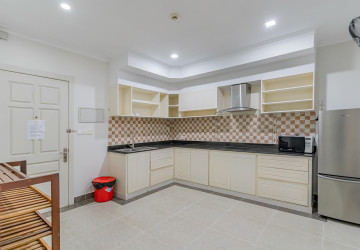 1 Bedroom Apartment For Rent - Toul Kork, Phnom Penh thumbnail