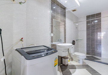 2 Bedroom Serviced Apartment For Rent - Boeung Kak 2, Phnom Penh thumbnail