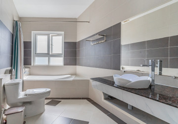 2 Bedroom Serviced Apartment For Rent - Boeung Kak 2, Phnom Penh thumbnail