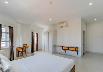 2 Bedroom Serviced Apartment For Rent - Boeung Kak 2, Phnom Penh thumbnail