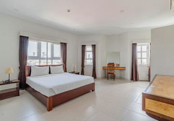 2 Bedroom Serviced Apartment For Rent - Boeung Kak 2, Phnom Penh thumbnail
