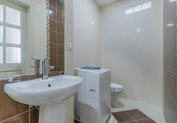 45 Sqm Studio Service Apartment For Rent  -Boeung Kak 2, Phnom Penh thumbnail