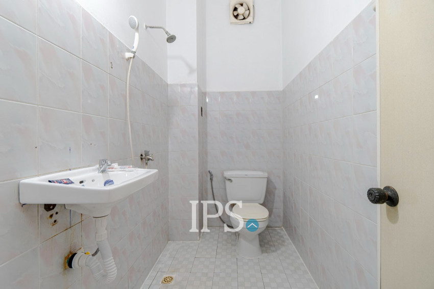 4 Bedroom Apartment For Rent - Slor Kram, Siem Reap