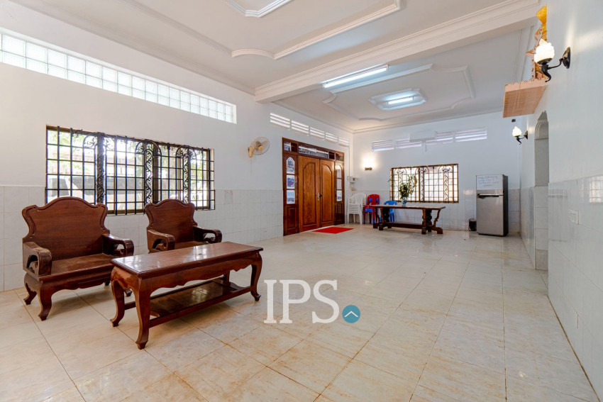 4 Bedroom Apartment For Rent - Slor Kram, Siem Reap