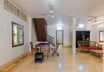 3 Bedroom Wooden House for Rent - Slor Kram, Siem Reap thumbnail