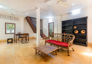 3 Bedroom Wooden House for Rent - Slor Kram, Siem Reap thumbnail