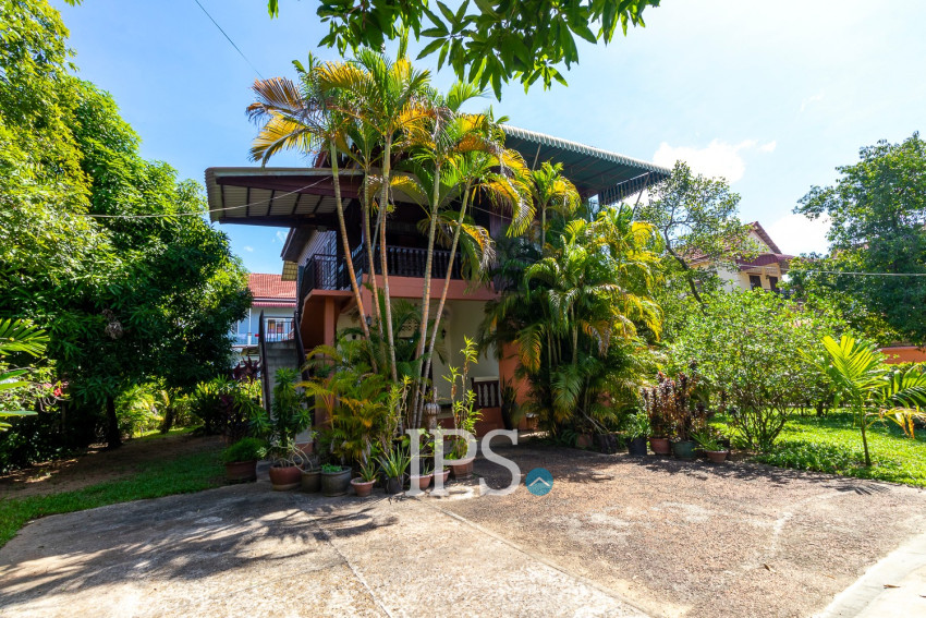 3 Bedroom Wooden House for Rent - Slor Kram, Siem Reap