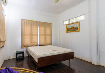 3 Bedroom Wooden House for Rent - Slor Kram, Siem Reap thumbnail