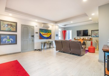 9th Floor 2 Bedroom Condo For Sale - Mekong View Tower 1, Chroy Changvar, Phnom Penh thumbnail