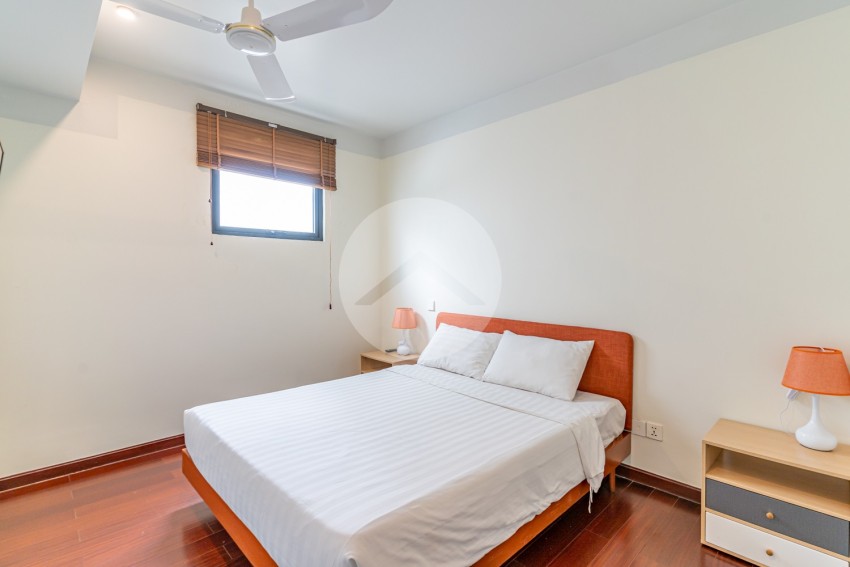 3 Bedrooms Serviced Apartment For Rent - Wat Phnom, Phnom Penh