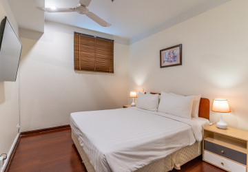 3 Bedroom Serviced Apartment For Rent - Wat Phnom, Phnom Penh thumbnail